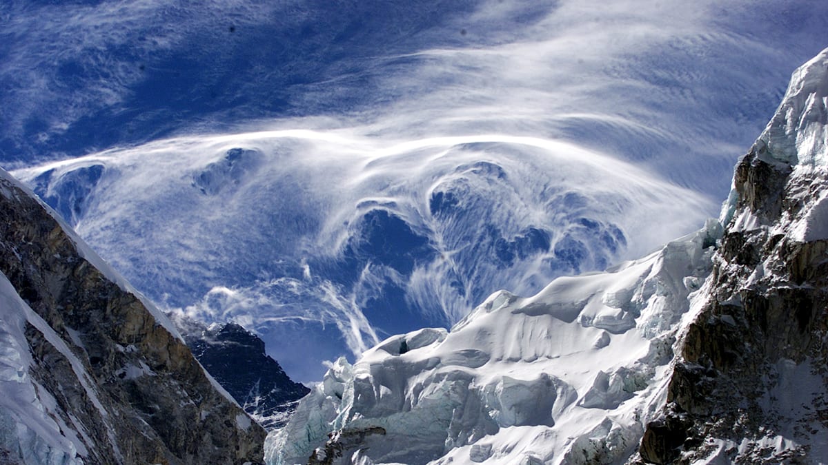Вид на Эверест с Лхоцзе