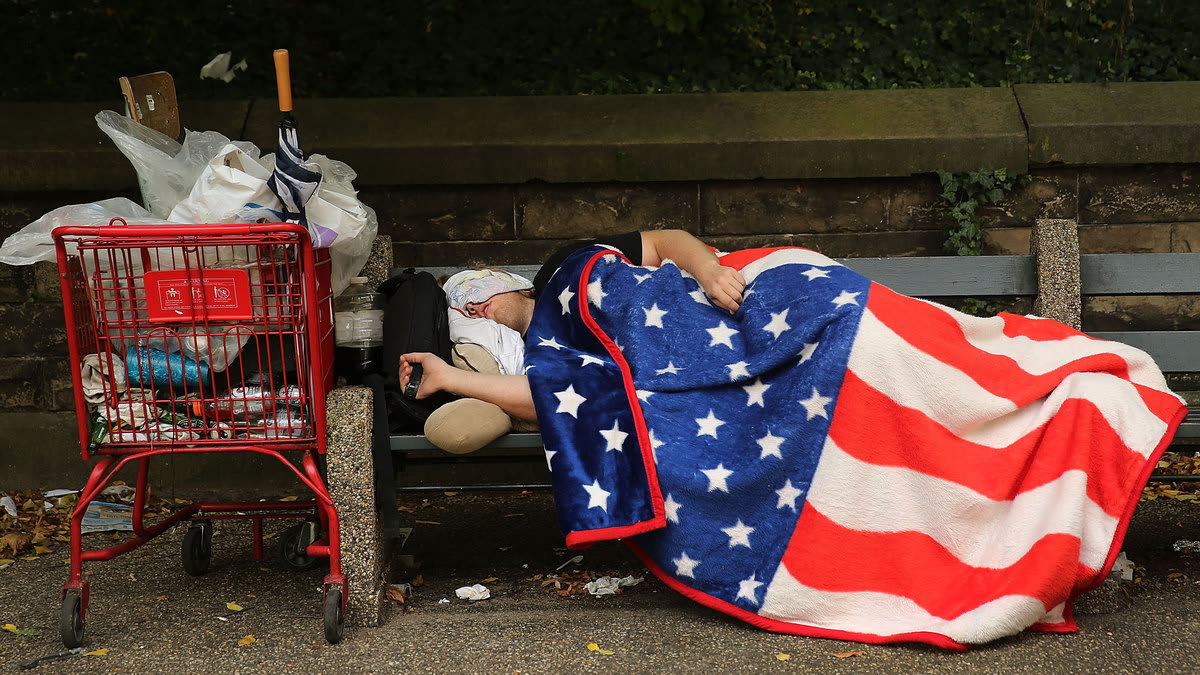 For #Giving Tuesday, Here's How to Help America's Homelessness Crisis - The Daily Beast