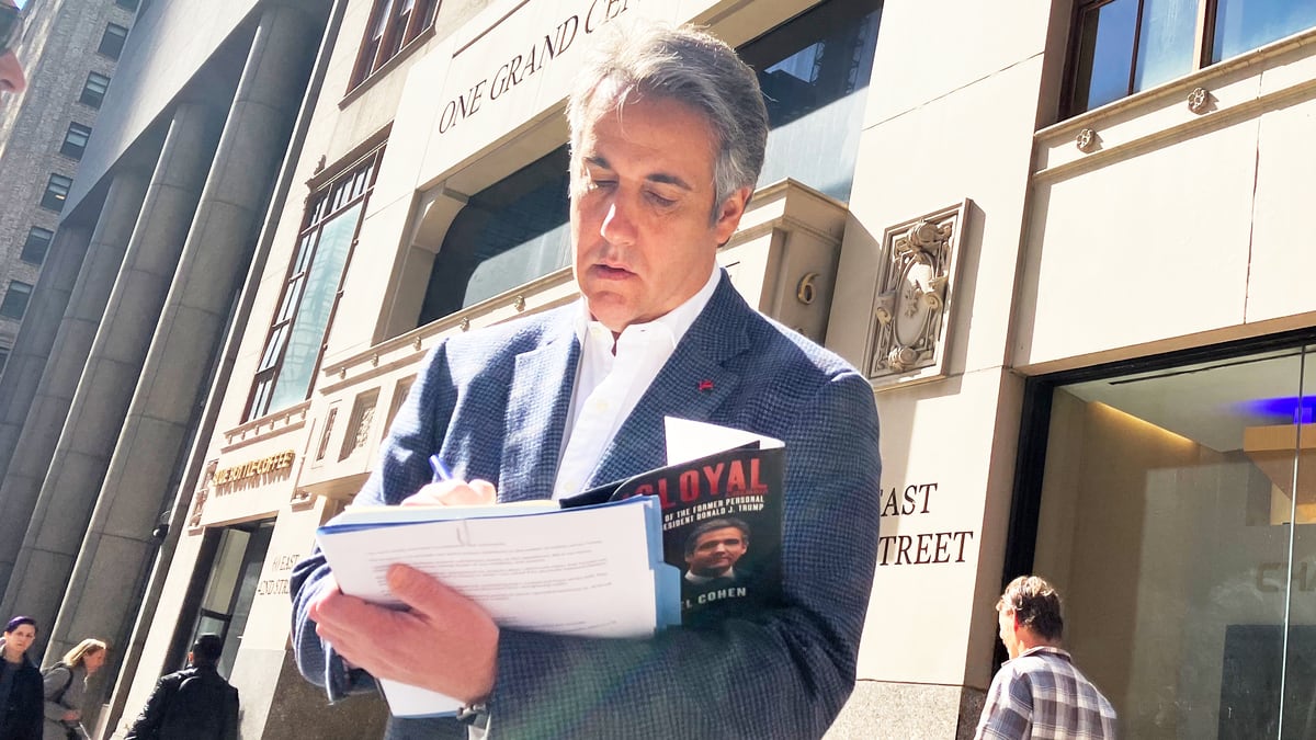 Trump Lawyers Can't Call Ex-Fixer Michael Cohen a Perjurer, Judge Says -  BNN Bloomberg