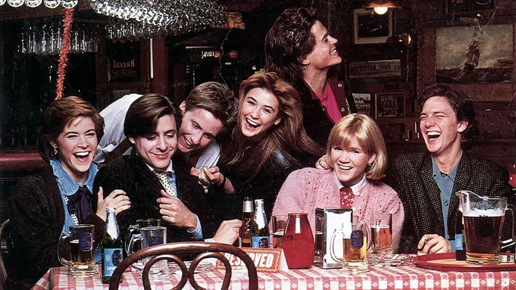 A still photo of the cast of St. Elmo's Fire