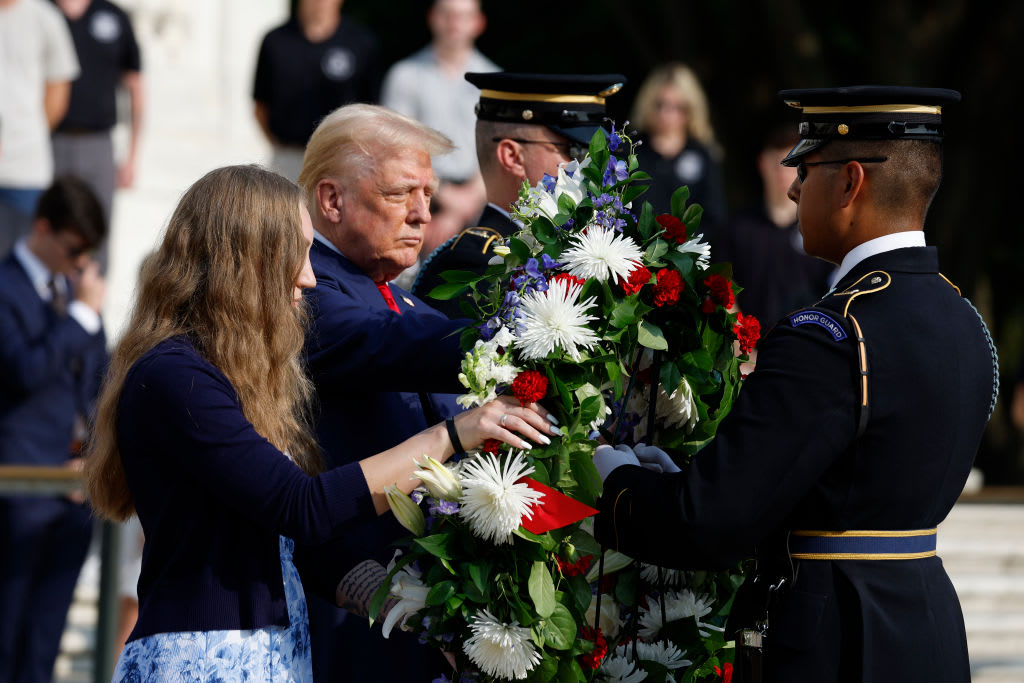 Donald Trump stands alongside Misty Fuoco, whose sister Sgt. Nicole Gee was killed in Afghanistan in 2021.