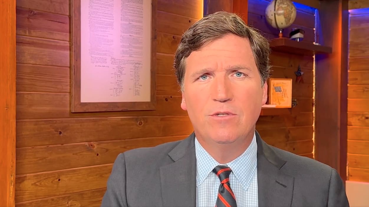 Tucker Carlson Breaks Silence After Fox News Dismissal Tells Viewers To Stay Tuned 4234