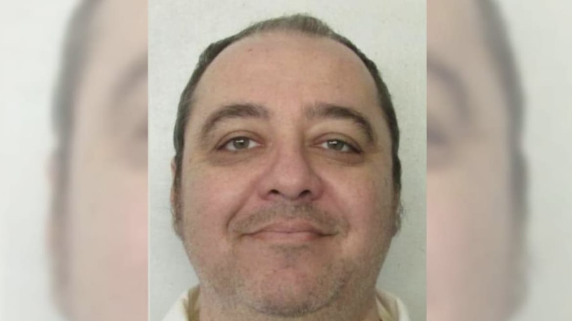 Inmate Writhes for Two Minutes as Alabama Kills Him With Nitrogen Gas
