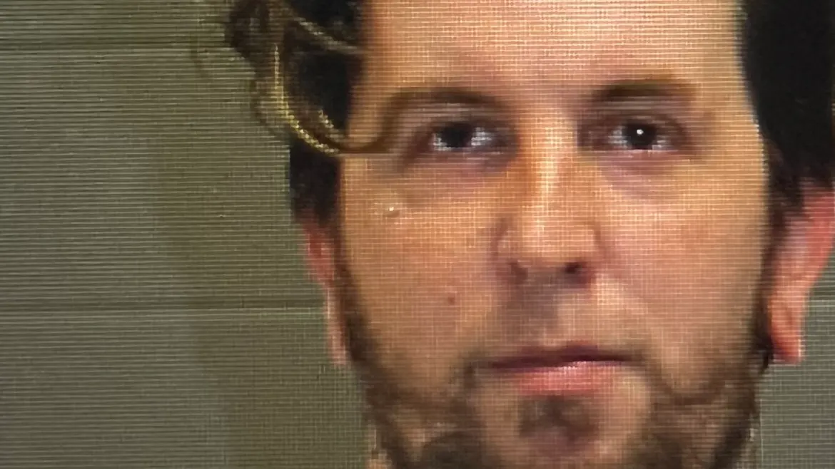 Dad Forced Kids to Eat Their Own Feces, Beat Each Other With Spiked Bat, Police Say