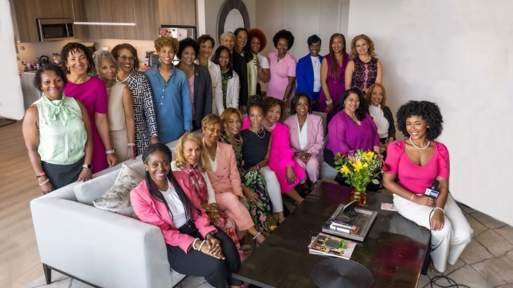 Sorority sisters of Kamala Harris together with a current Howard U journalism student who is interviewing them on the far right. 