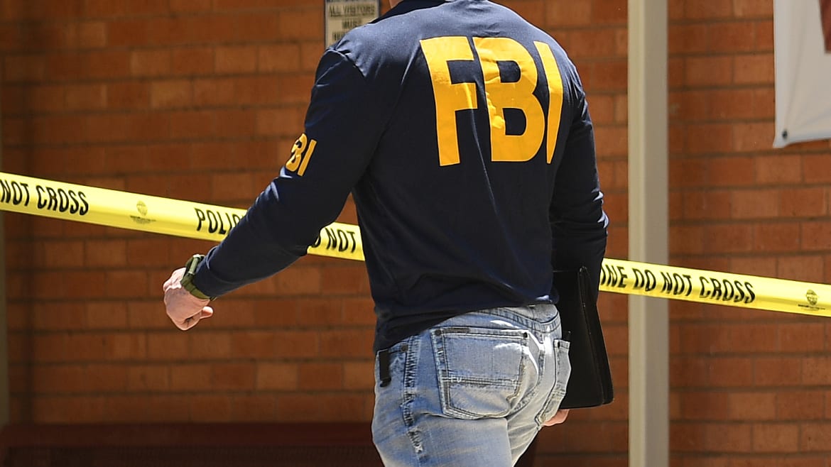 Cops Get Into Shootout With Armed Man Who Tried to Bust Into FBI Field Office