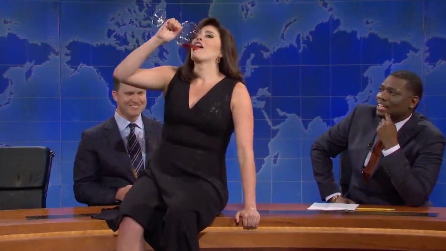 Cecily Strong Pussy - Cecily Strong's Jeanine Pirro Chugs Wine, Belts 'My Way' on 'SNL'