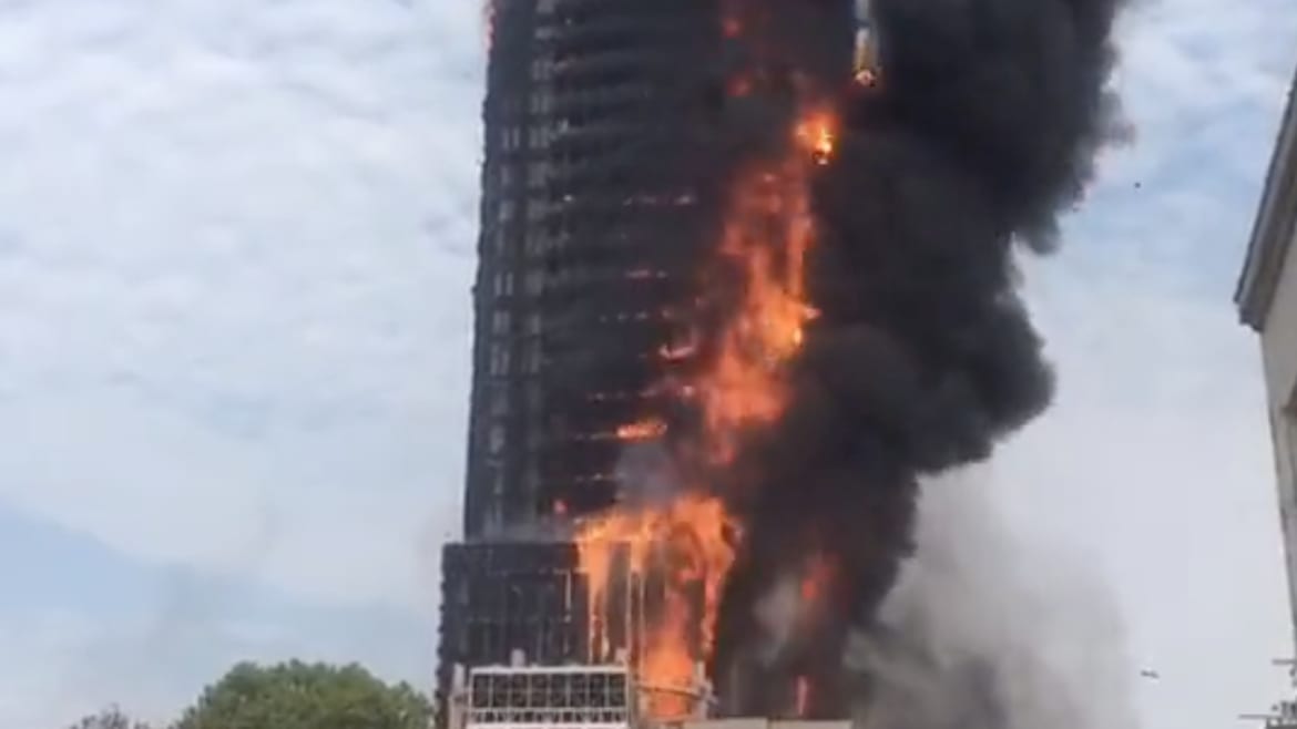Huge Fire Rips Through China Telecom Office Building