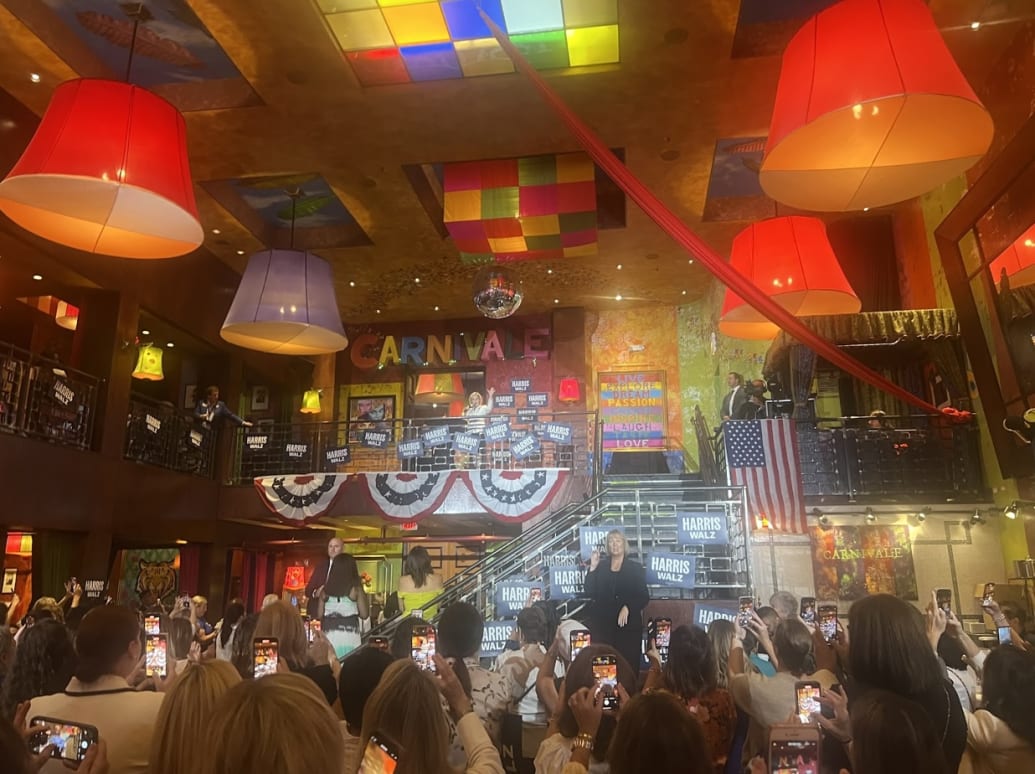 Gwen Walz headlined a Women for Harris-Walz fundraising brunch at Chicago’s Carnivale