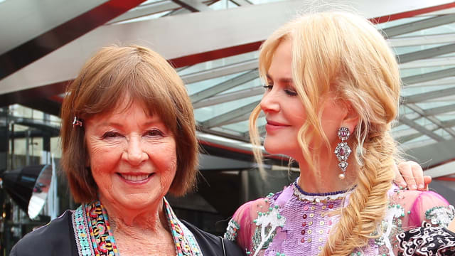 Nicole Kidman, center, with her mom Janelle Kidman, left, and her niece, Lucia Hawley, right.