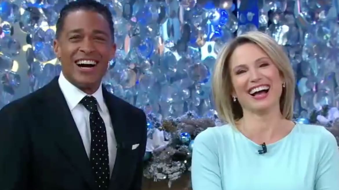 Giggling ‘GMA’ Anchors Return to Work a Day After Bombshell Affair News