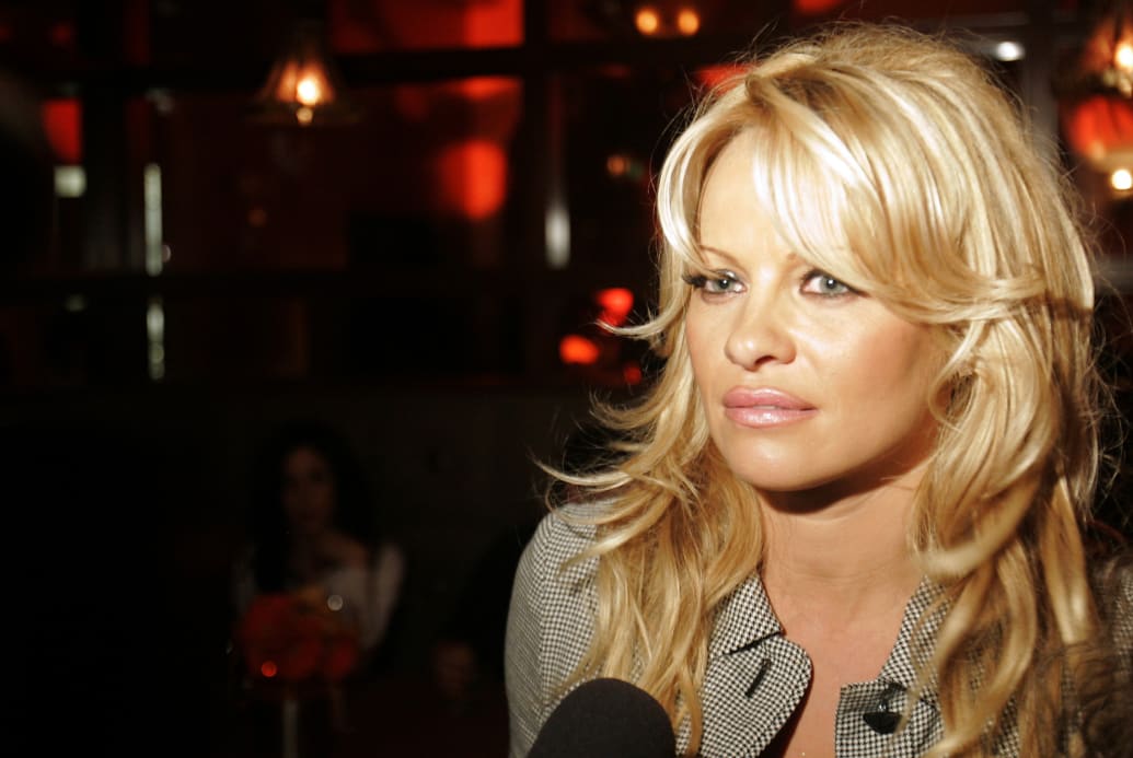 Babysitter Incest Porn - Pamela Anderson Shatters the 'Good' Rape Myth