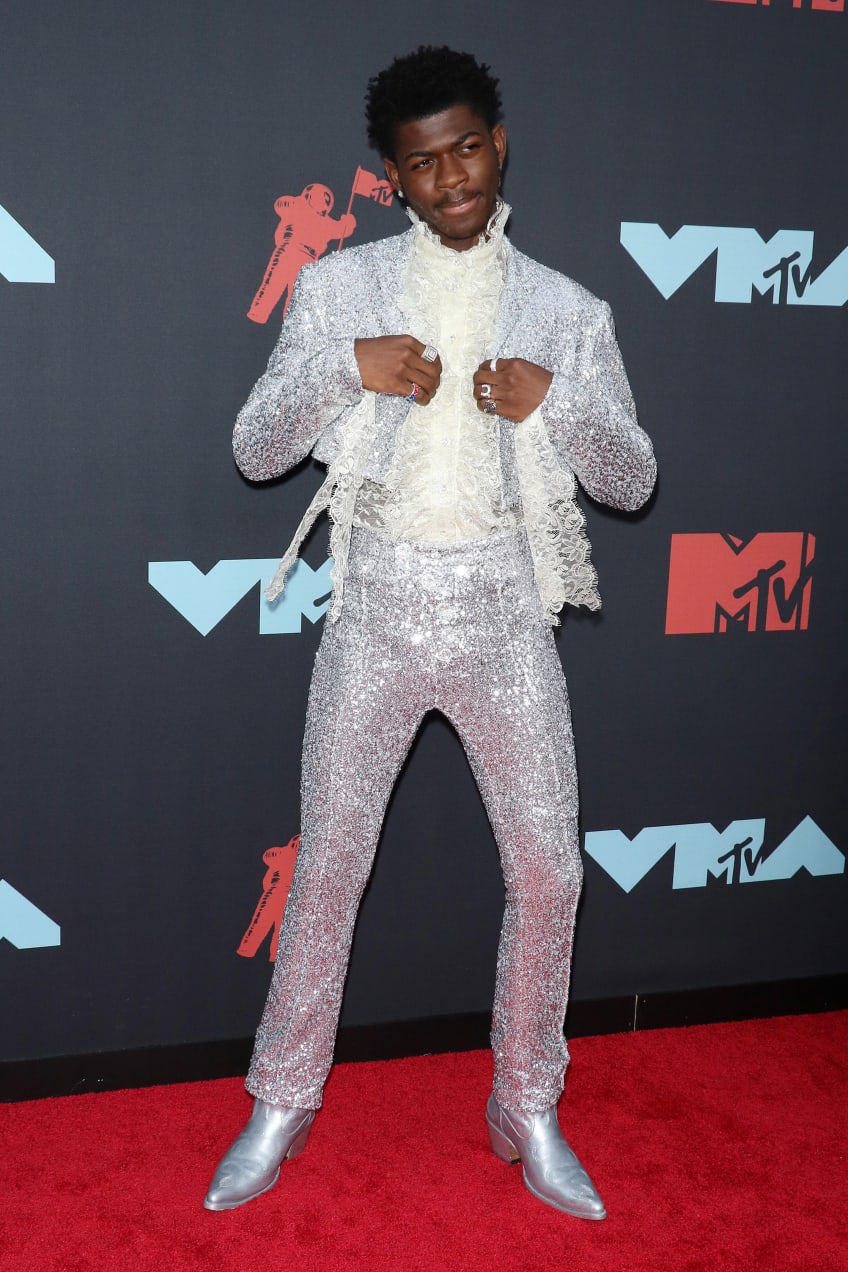 Snakes Alive! When the Modest MTV VMAs Red Carpet Suddenly Went Wild